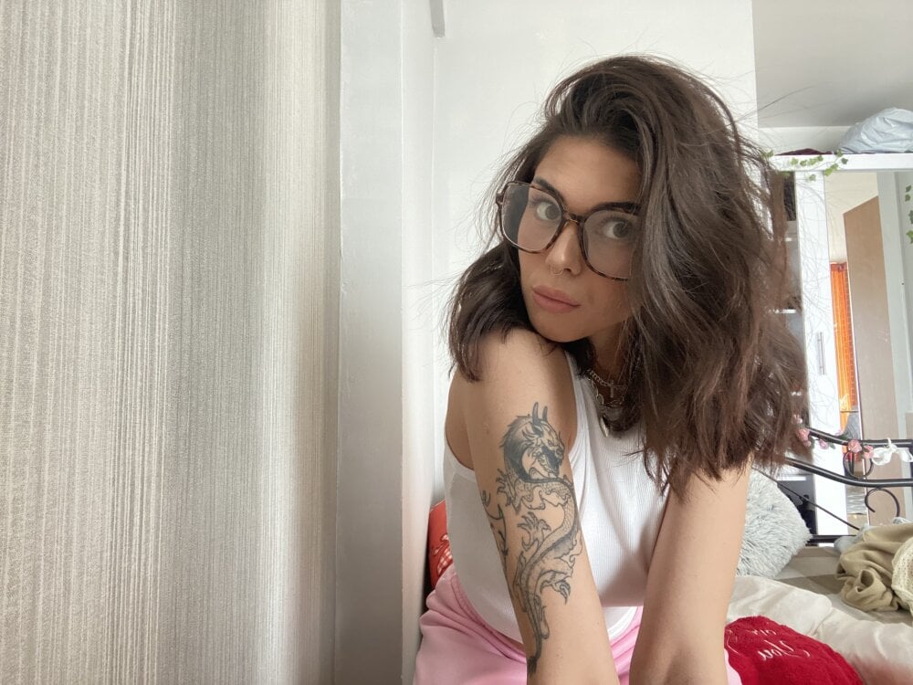 Nova_SIN's chat room