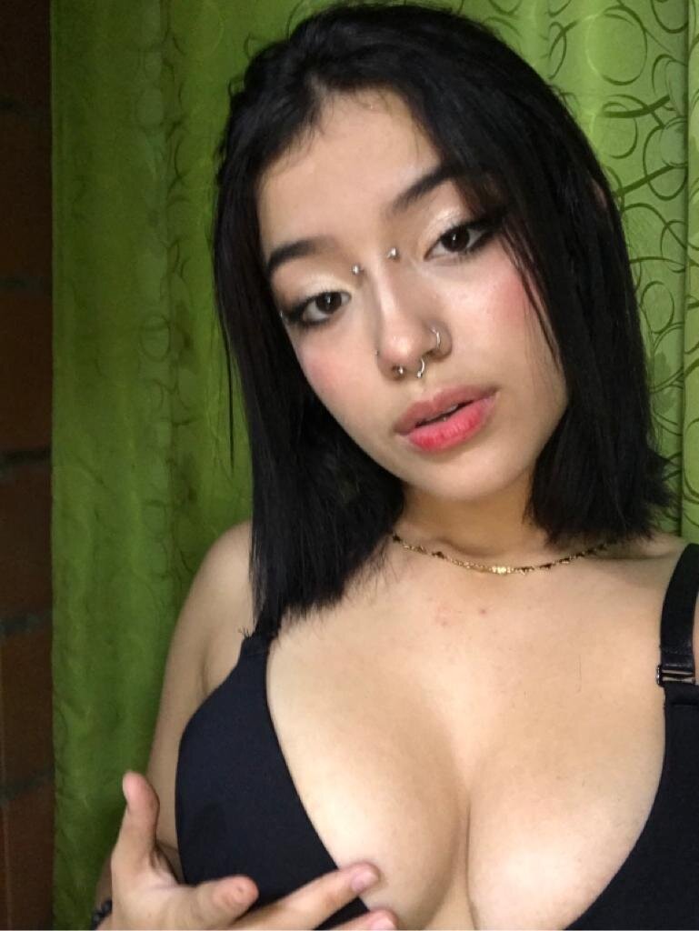 aaron_xiomara_