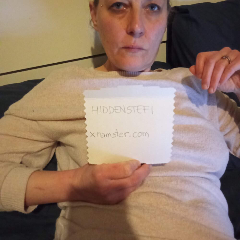 HiddenStefi's most recent online preview