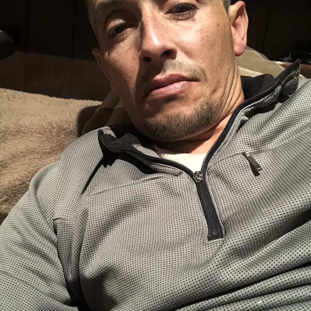 maniaco06-'s Offline XXX Chat