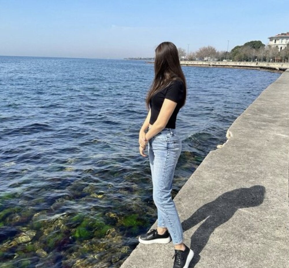 Chat XXX offline de Elly_11