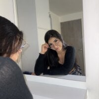 Модель katiepeach_