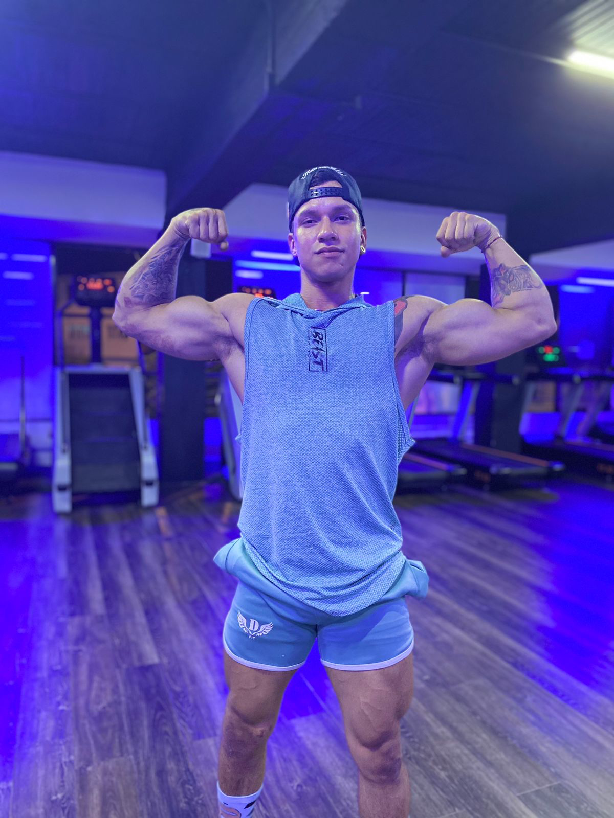 ArnoldHot98