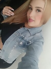 kloe_campbell's webcam live show