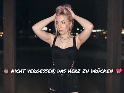 JustKerry on StripChat