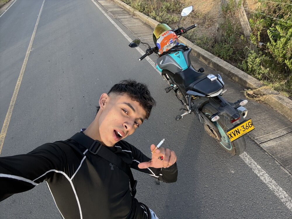 Offline XXX chat modela twink_latino5