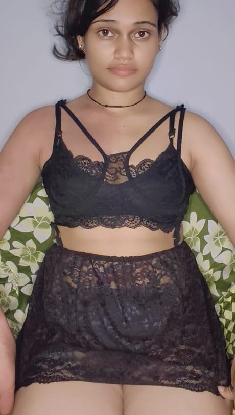 mega-camsex.net baby_rani56 livesex profile in bisexual cams