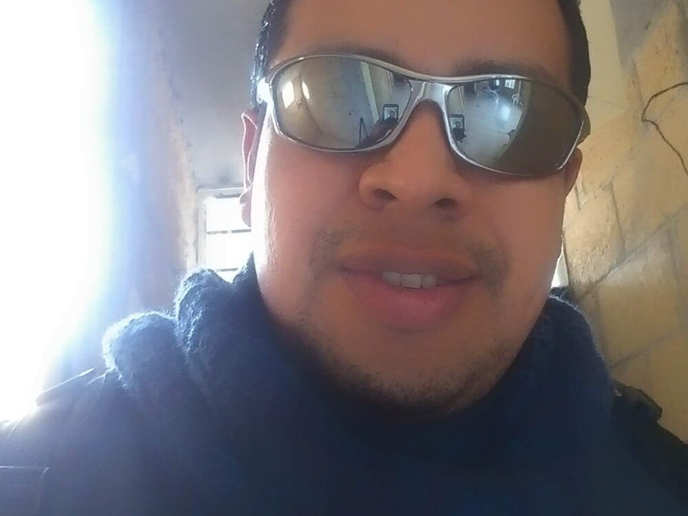 vikcvan1987's Offline XXX Chat