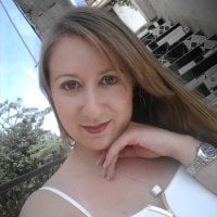 blonde_moon69's Offline Chat Room
