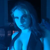 hawktuahspitonthat's Offline XXX Chat