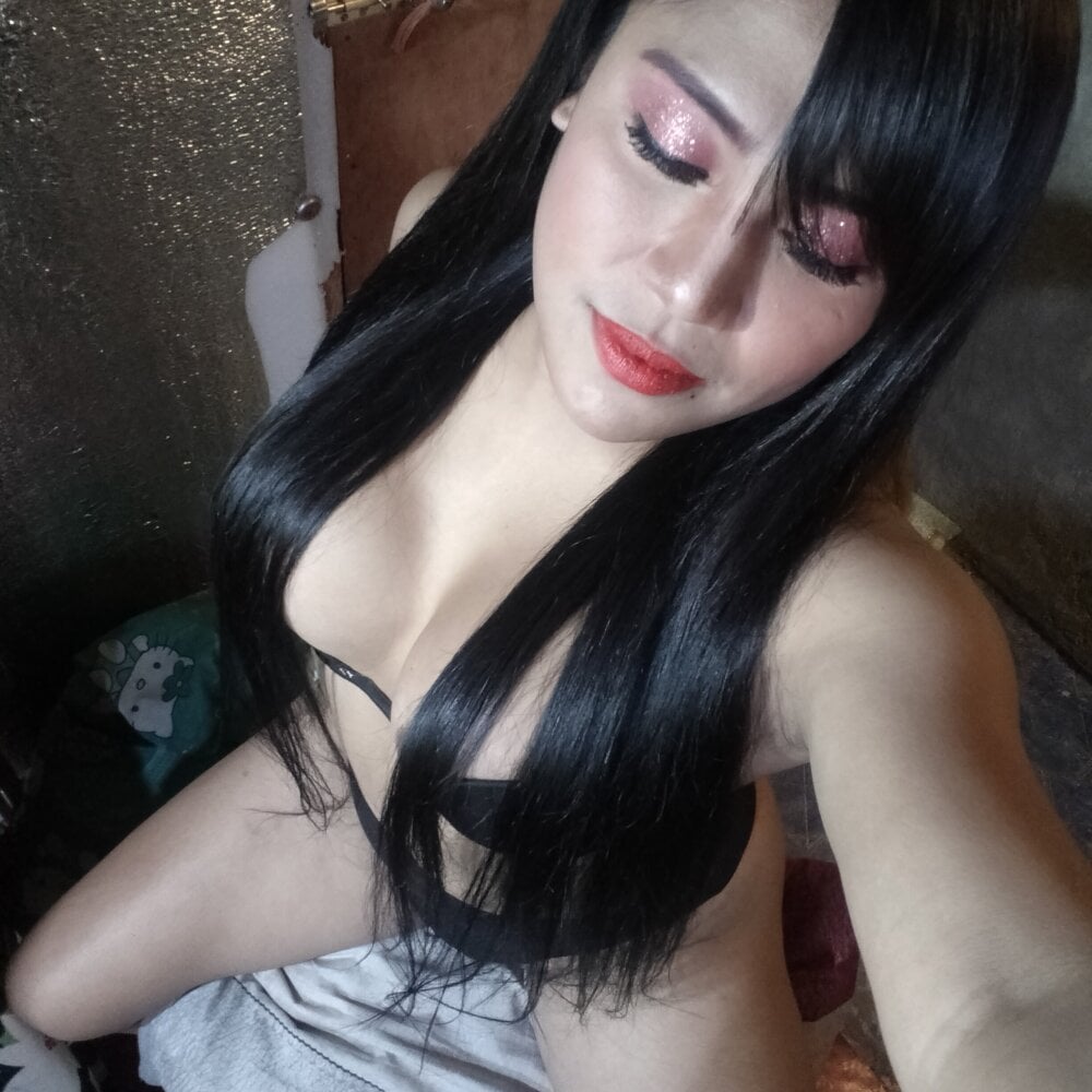 yourhotasiancumtrans