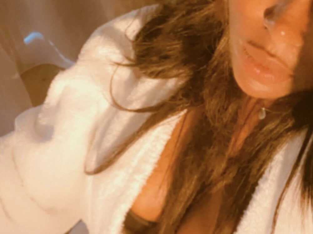 demileighwinters profile