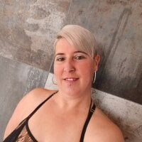 Evalibertinesexy's Live Sex Cam Show