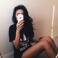 sarakonor's Offline Chat Room