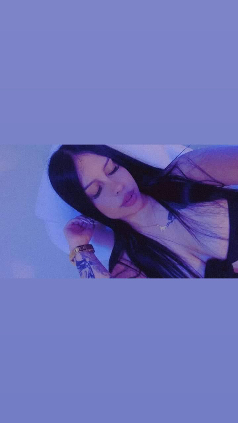 martina001