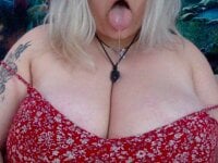 bbwbunny420's Offline Chat Room