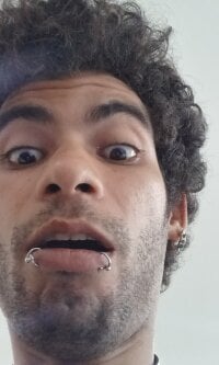 whitecasero_bi's Offline Chat Room