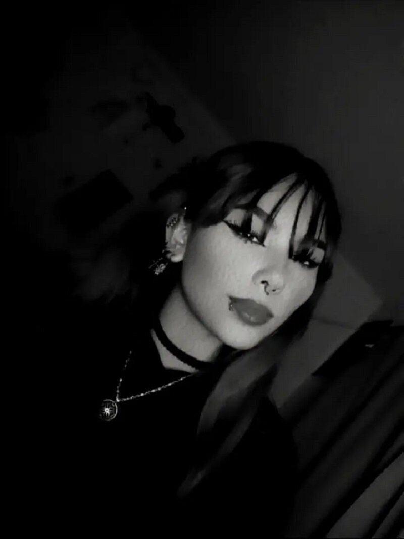 izzy_skyy