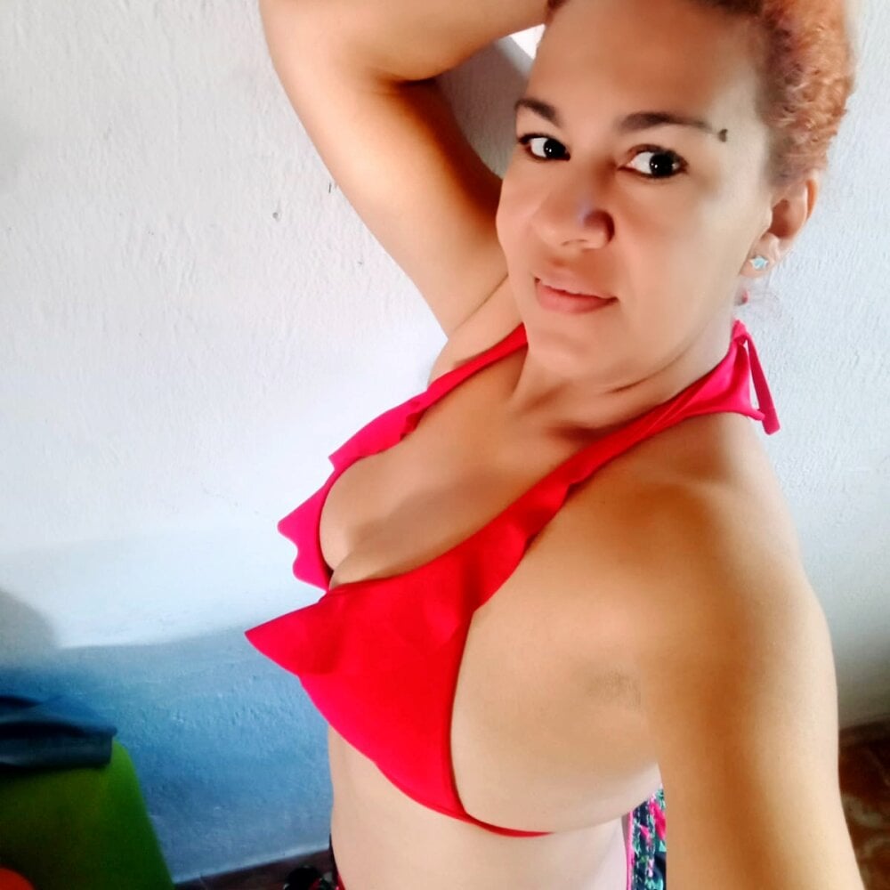 Mayya_milf profile
