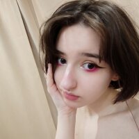 BreezyLovia's Offline XXX Chat