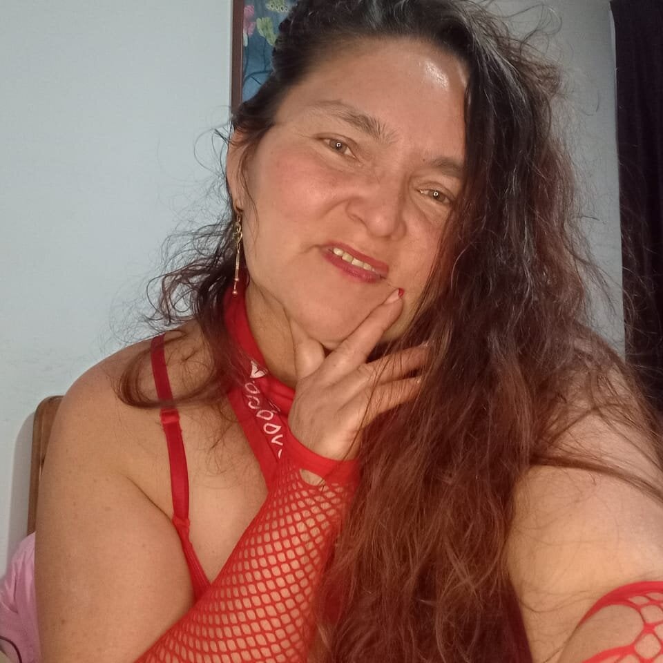 ANNYHERNANDEZ21 profile