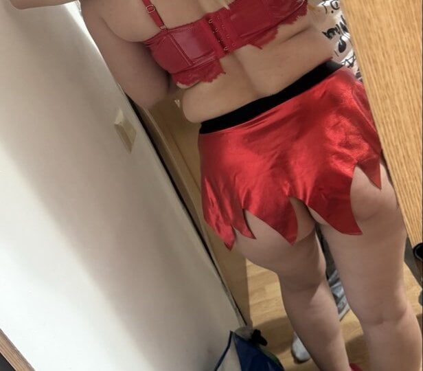 swallow_taboo Offline XXX-Chat