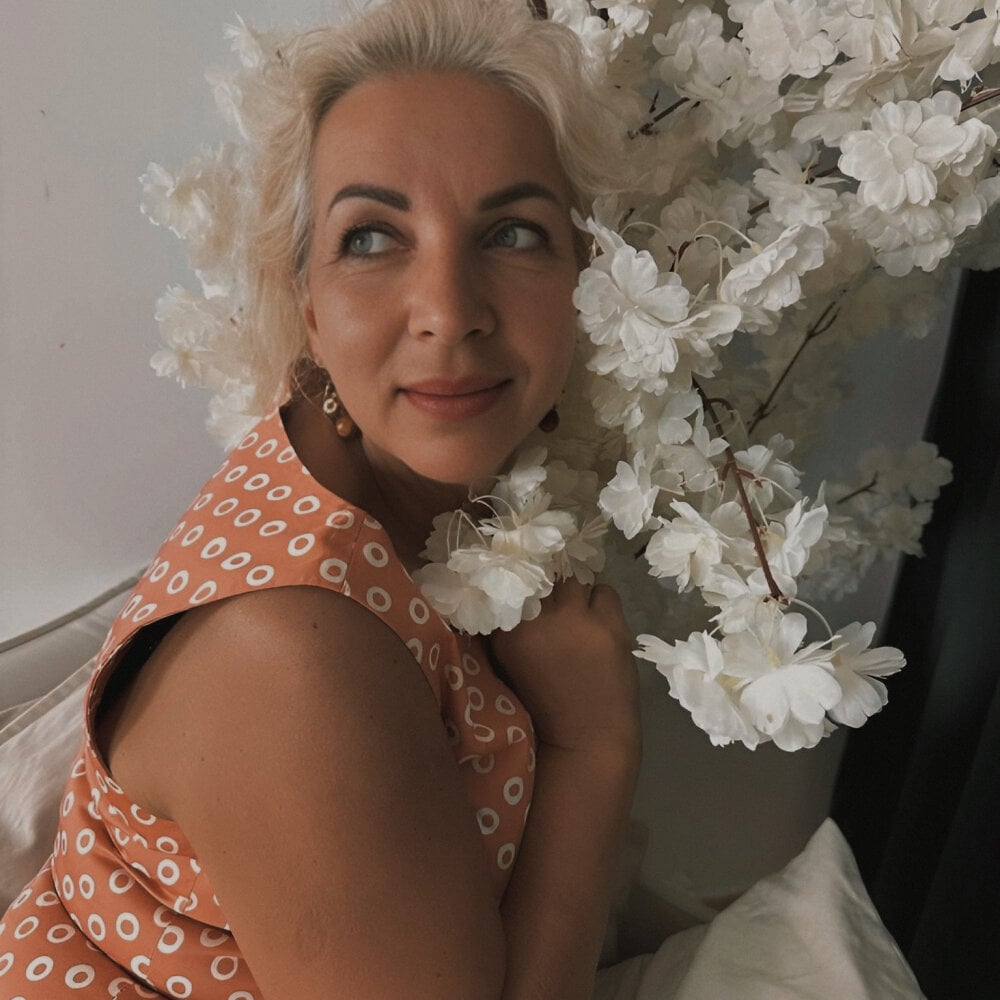 Lilia Moons
