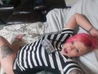 ห้องแชทออฟไลน์ของ tattooedqueen806