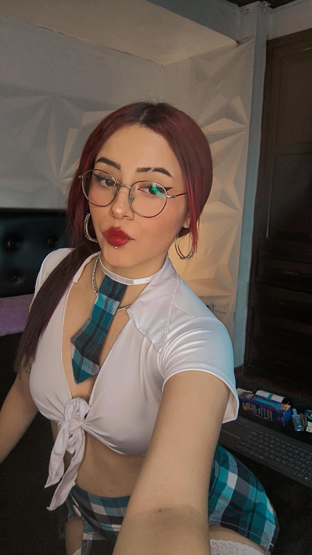 Mia_Lou_
