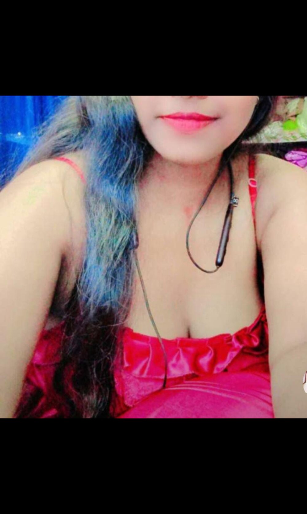 Hot-sexybaby12's Offline XXX Chat