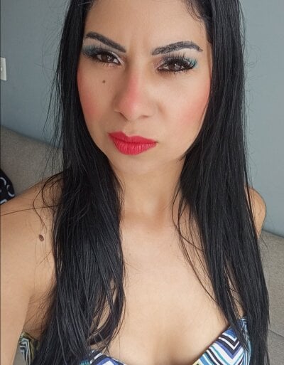 Saralunabella Female Fingeringmilfs Webcam Sex