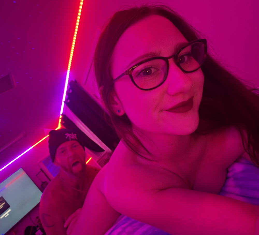 tameinterval29's Offline XXX Chat