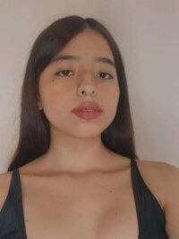 tami_gonzalez's Offline Chat Room