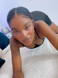 Zizi_Campbell's Live Sex Cam Show