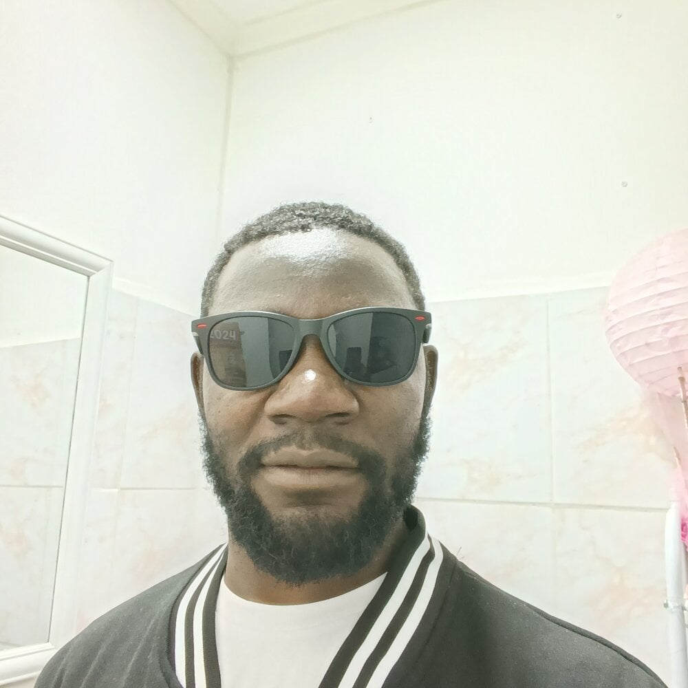 shoodly99 from stripchat