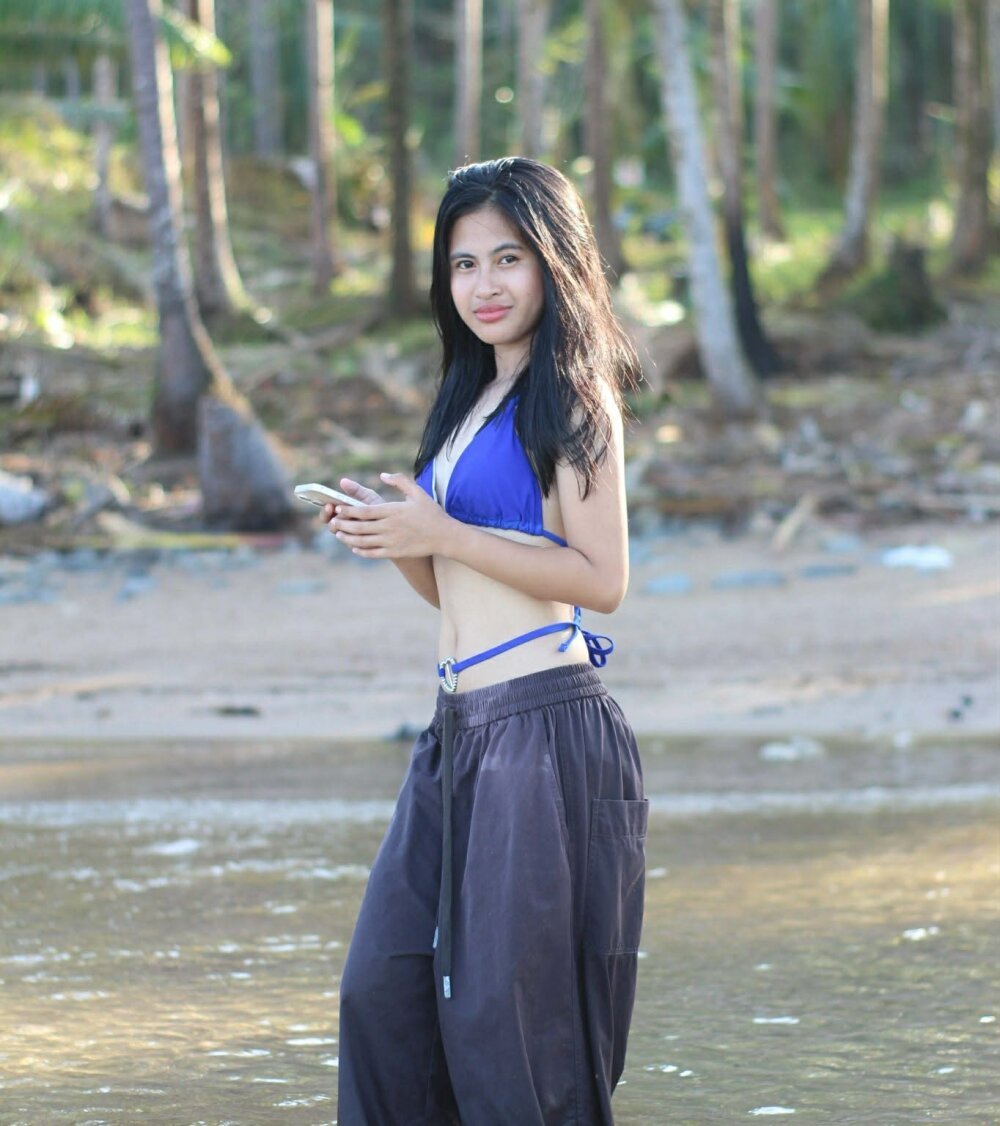 livesexr.com pretty_shy_girl livesex profile in asian cams