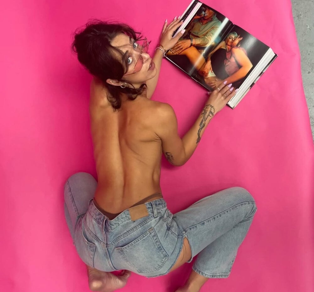 klaradelgado's profile picture