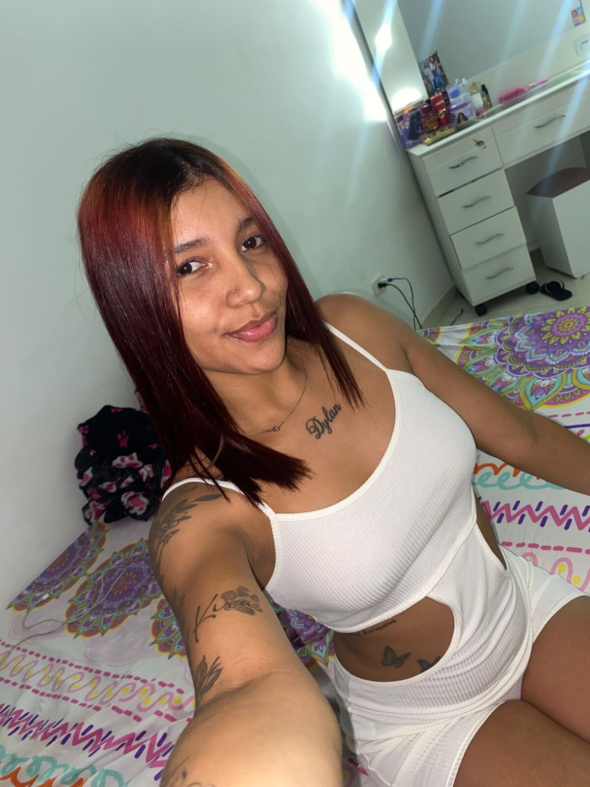 mia_purplee