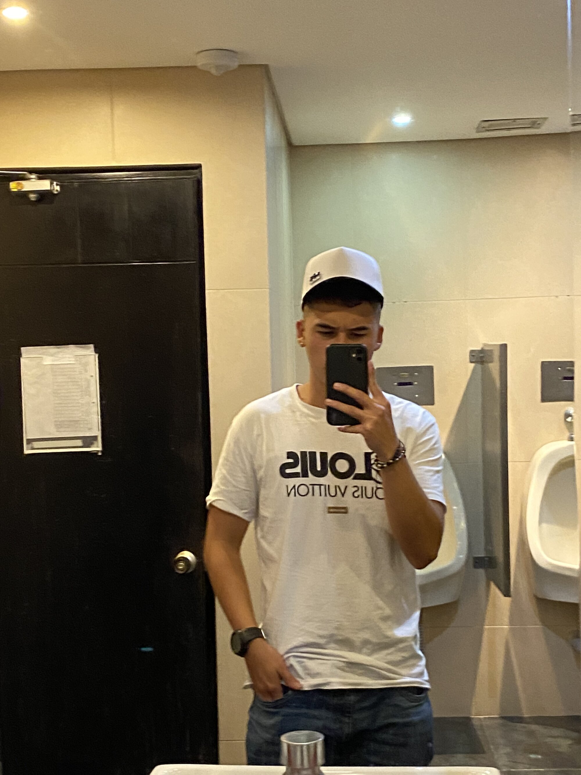 Johan_7hot