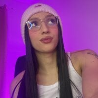 Im_lauritaa's webcam live show