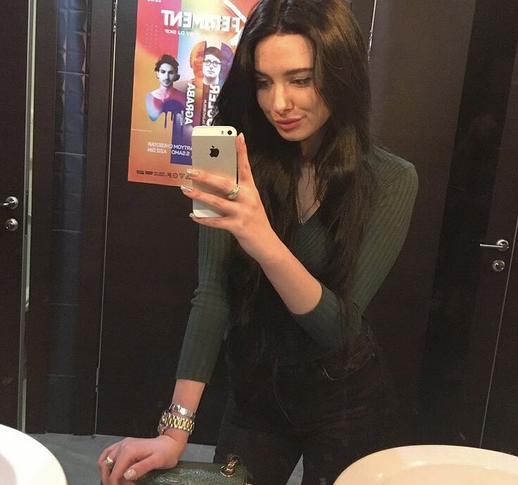 Live sex webcam photo for Francesca_Donni #285544102