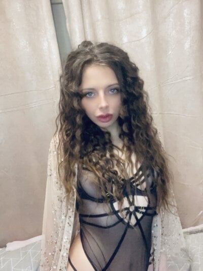 Yourfsvouriteinternetgf Female Bigass Online Cam Porn