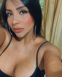 caterine_zapata's Webcam Show