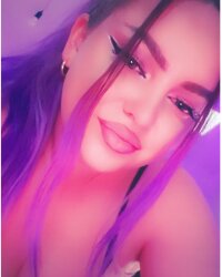Rosaxsavage's Offline XXX Chat