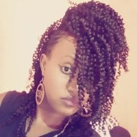 Seexxxy_ebony's Offline Chat Room