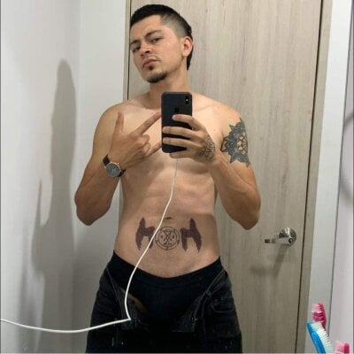 YEYOVESTRON69 Avatar