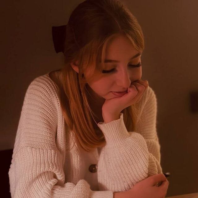 livesex.fan cozy_planet livesex profile in aphrodites-garden cams