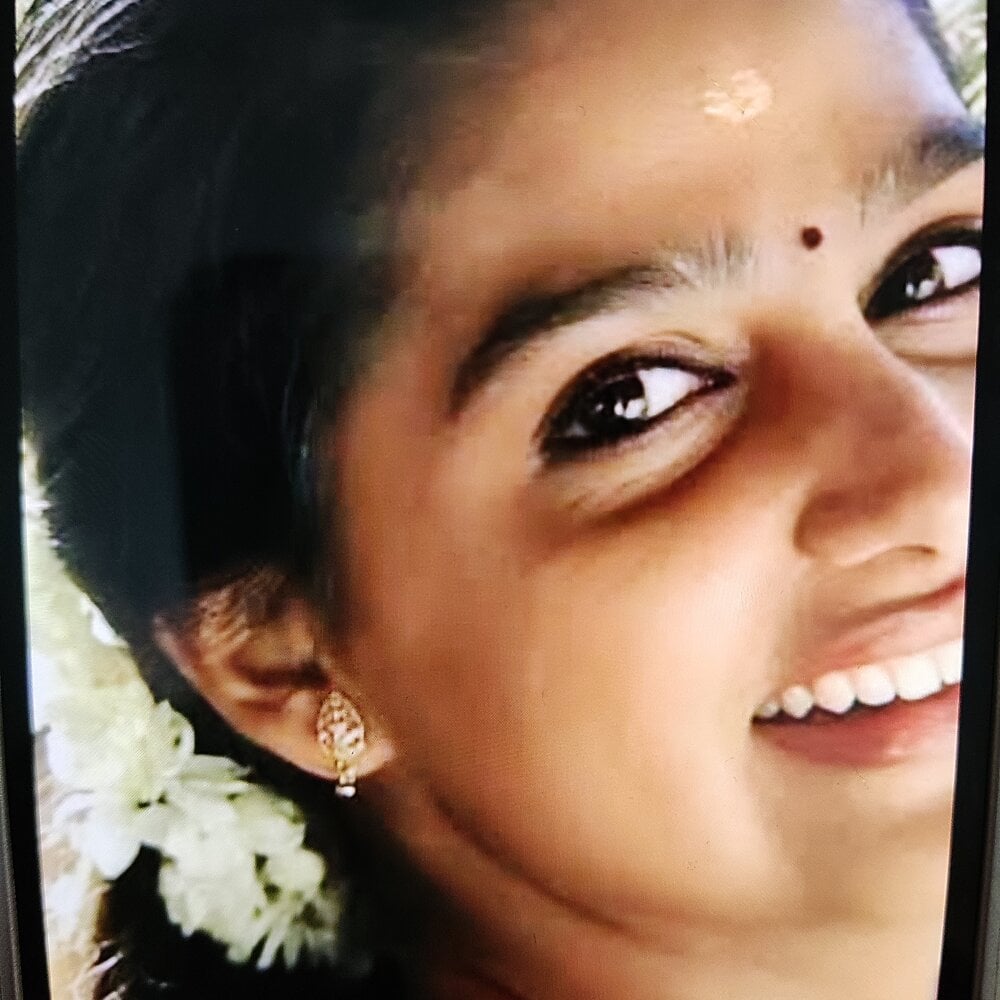 Live sex webcam photo for Kavitha-235 #289883487