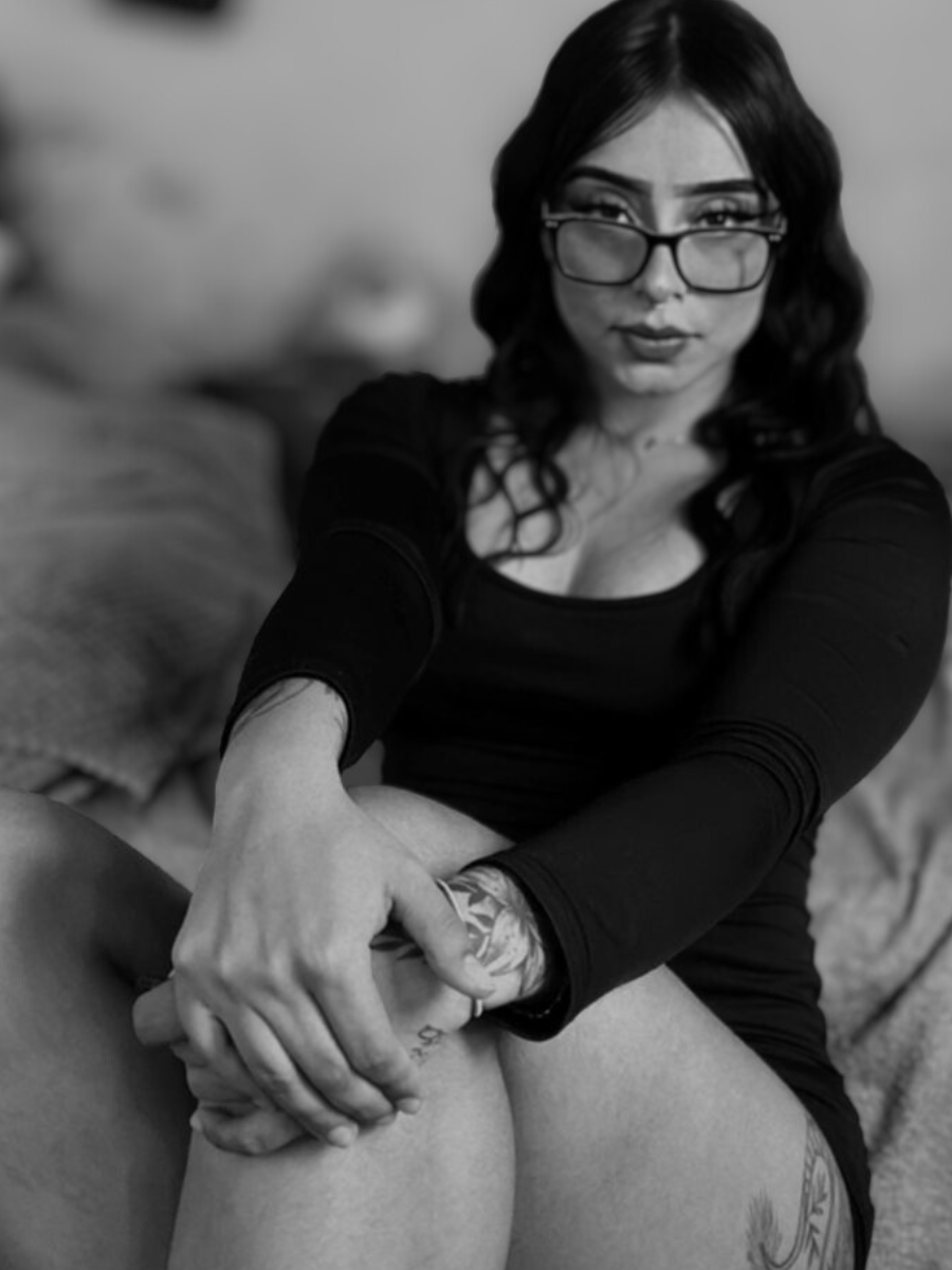 Andreita_Jones' Offline XXX Chat