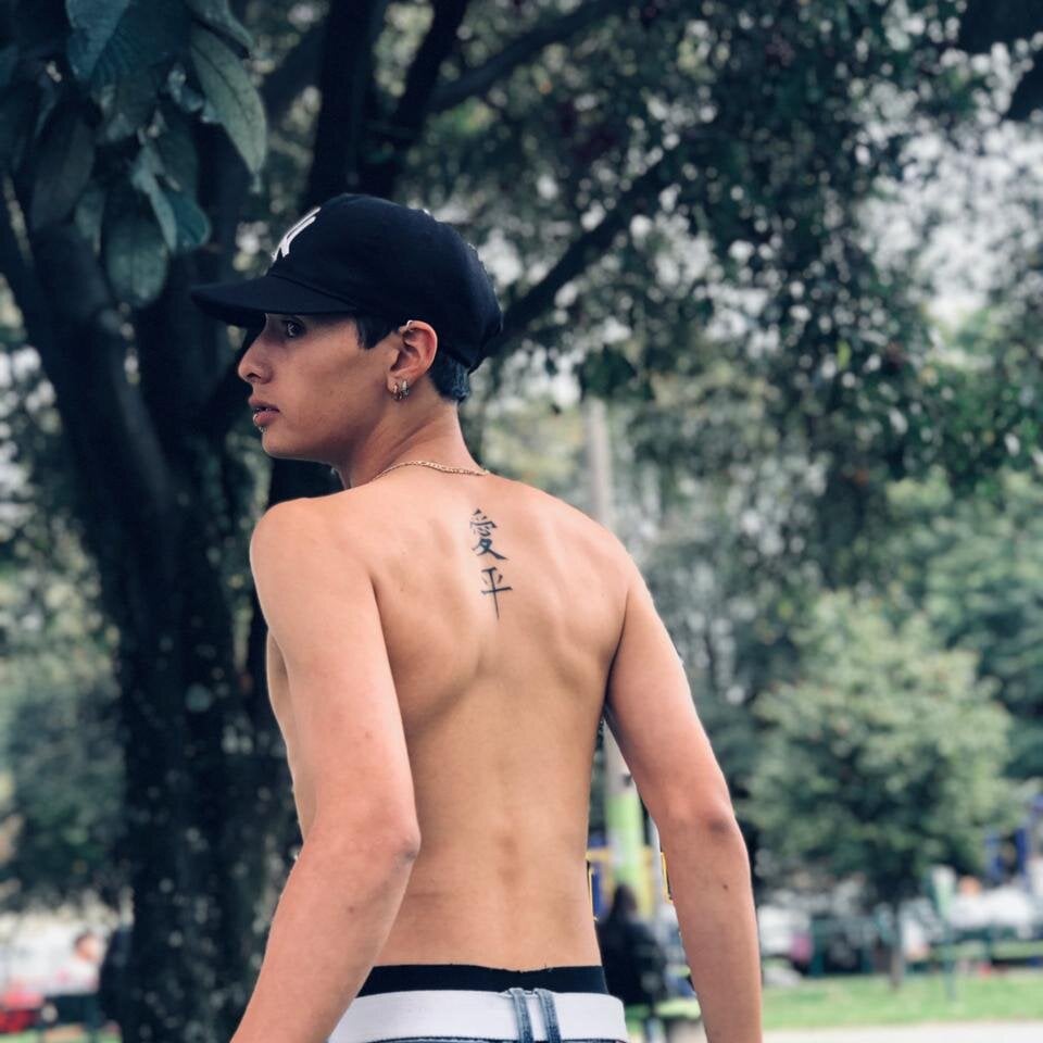 Santi_Foxxx profile